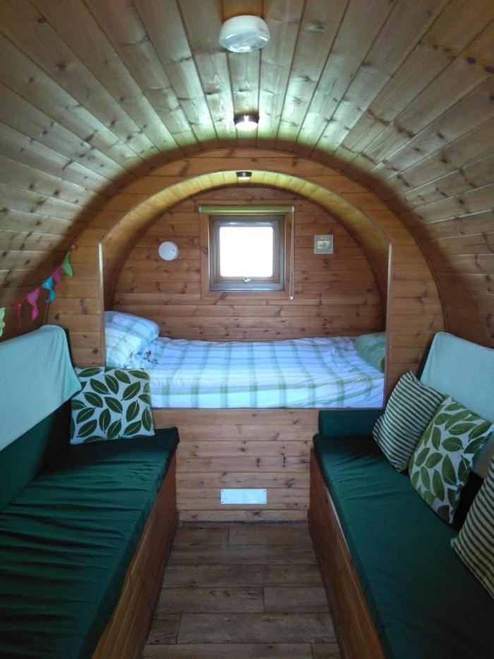 Rivendell Glamping Pods Hotel Holsworthy Bagian luar foto