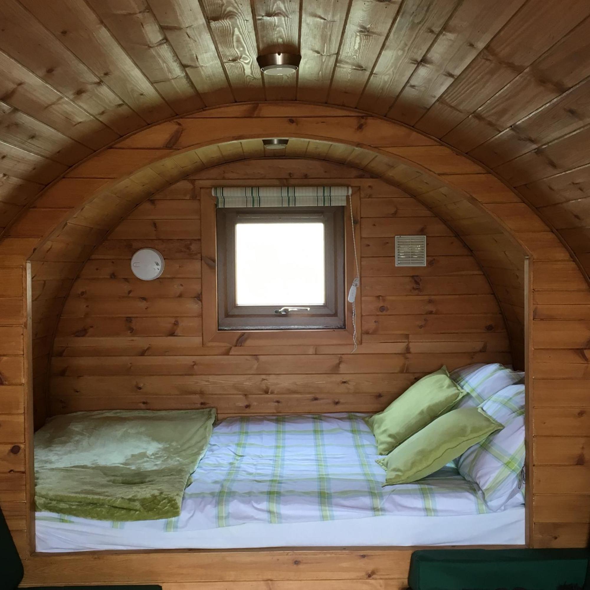 Rivendell Glamping Pods Hotel Holsworthy Bagian luar foto